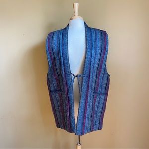 Padded sleeveless 👘 jacket - Chan Chan Ko -